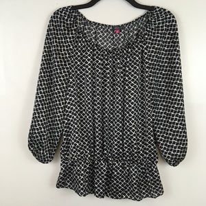Vince Camuto Peasant Top - Size Medium